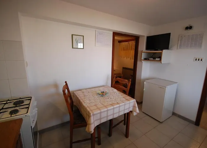 Apartment Toni By El-pi Tours Njivice