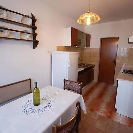 Toni By El-pi Tours Apartman Njivice