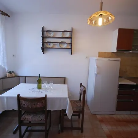 Apartman Toni By El-pi Tours