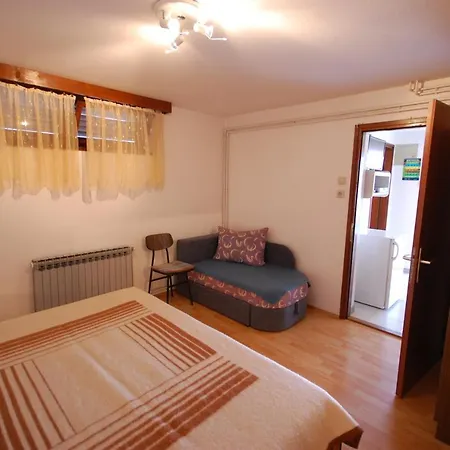 Toni By El-pi Tours *